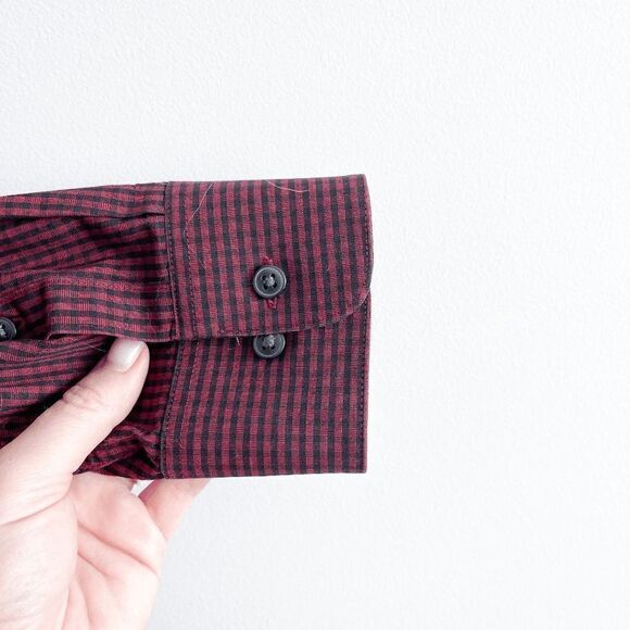 Calvin Klein Mens Button Down Shirt Micro Checkered Regular Fit Red Black 16 - Picture 3 of 9